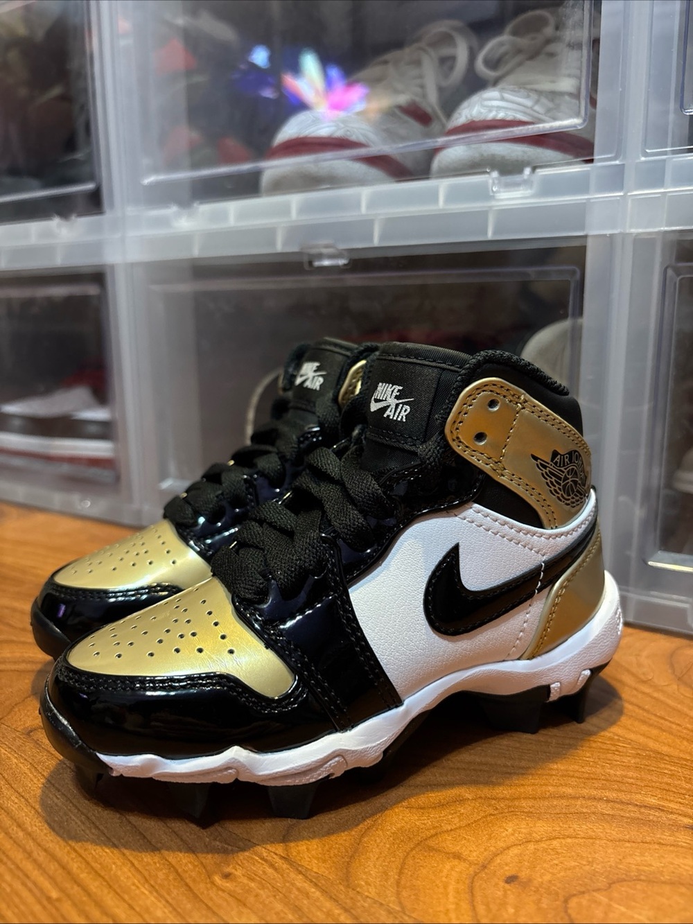Air Jordan 1 Mid Cleat GS Gold Toe HF6883-701 Football Cleats Kid’s Sz 10C NWOB